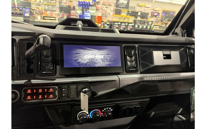 2026 Can-Am DEF LTD HD11