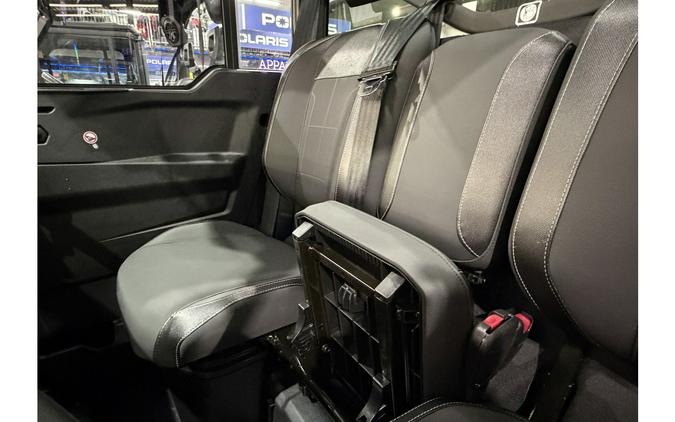 2026 Can-Am DEF LTD HD11