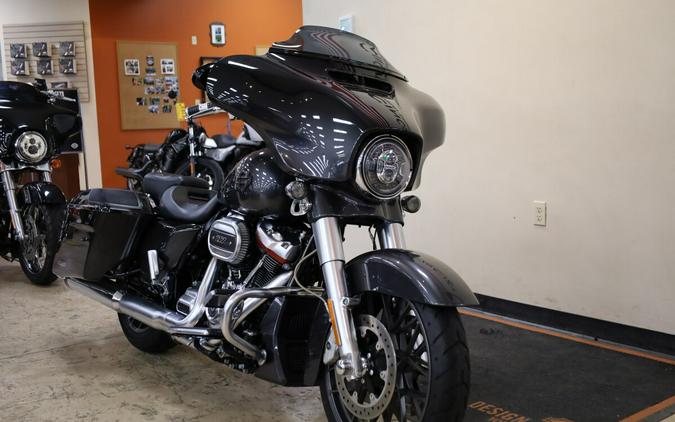 FLHXSE 2020 CVO™ Street Glide®