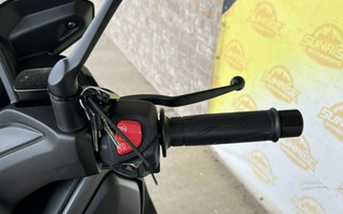 2025 Yamaha XMAX