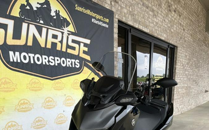 2025 Yamaha XMAX