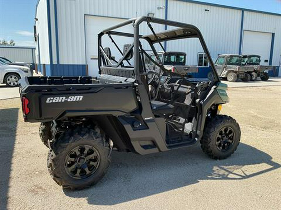 2026 Can-Am Defender DPS HD7