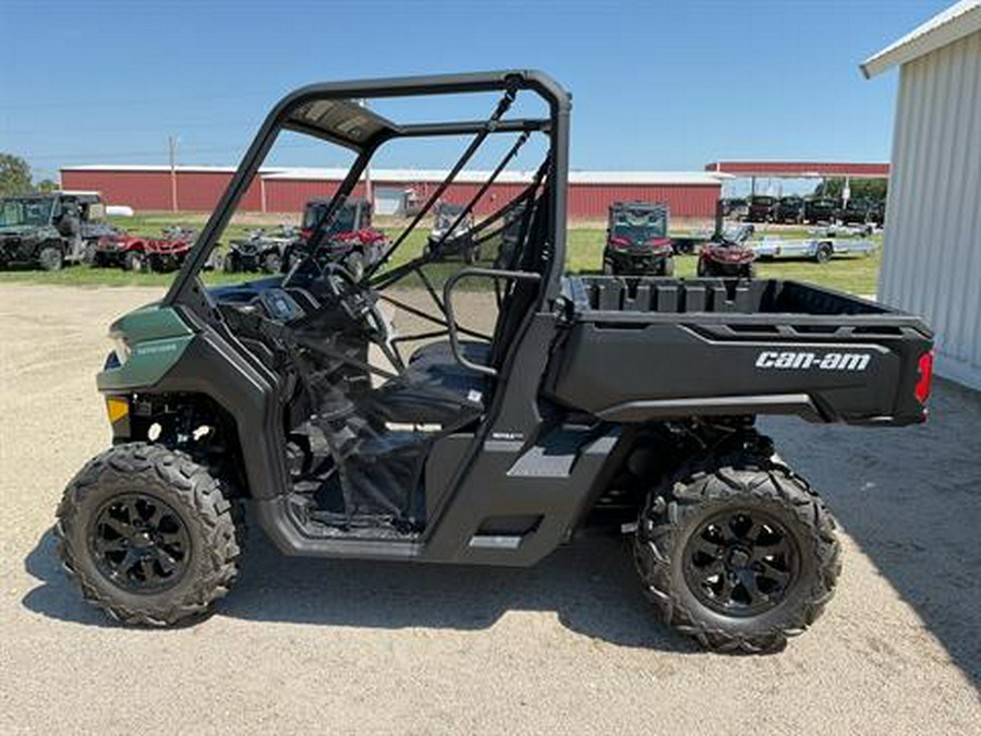 2026 Can-Am Defender DPS HD7