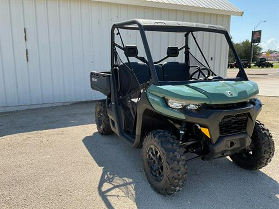 2026 Can-Am Defender DPS HD7