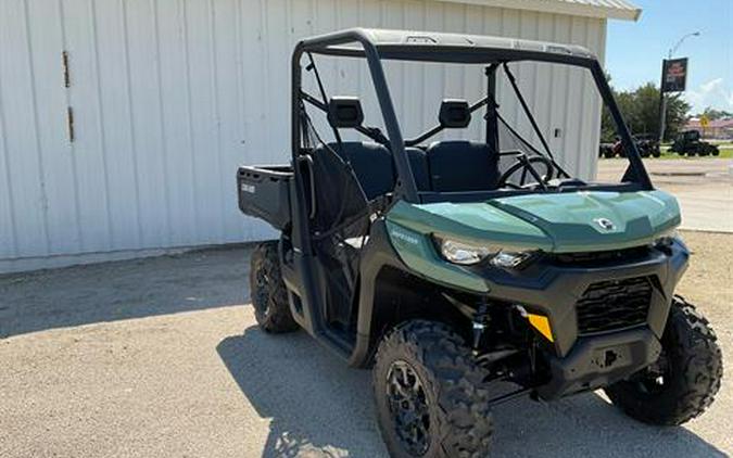 2026 Can-Am Defender DPS HD7