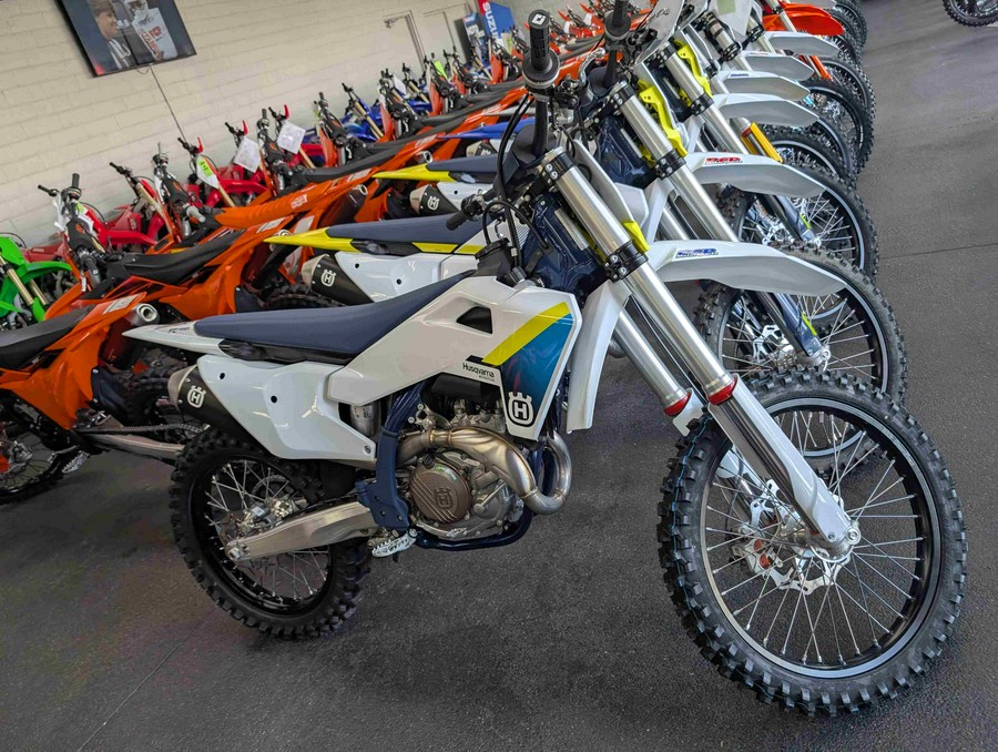 2025 Husqvarna FC 450 - 391499