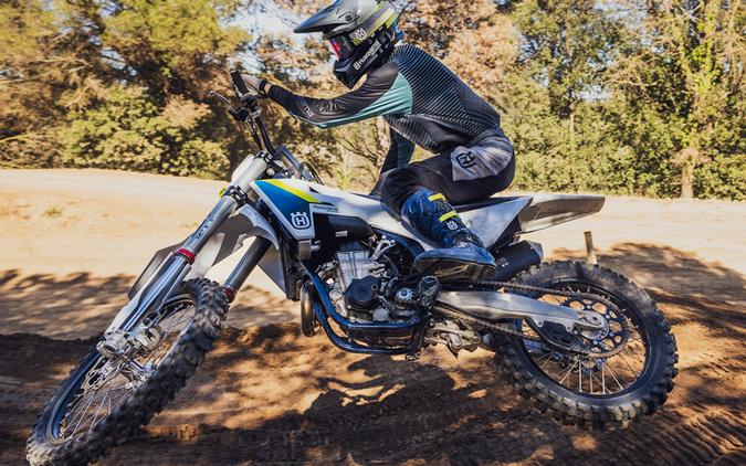 2025 Husqvarna FC 450 - 391499
