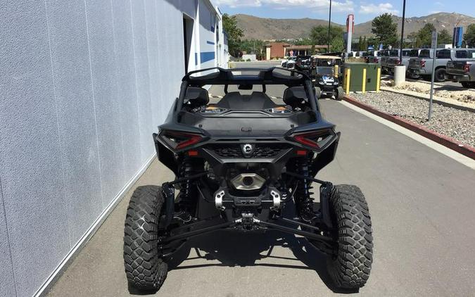 2026 Can-Am® Maverick R X rc with Smart-Shox