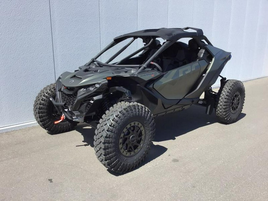 2026 Can-Am® Maverick R X rc with Smart-Shox