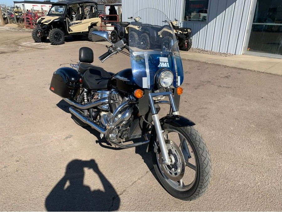 2002 Honda VT1100C