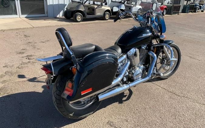 2002 Honda VT1100C