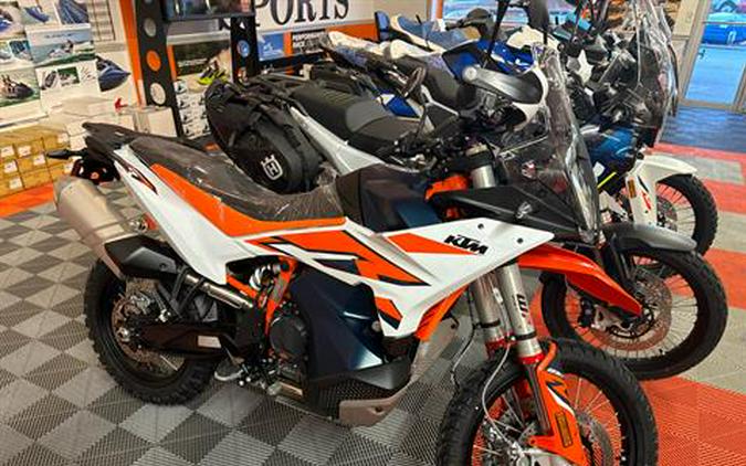 2024 KTM 890 Adventure R