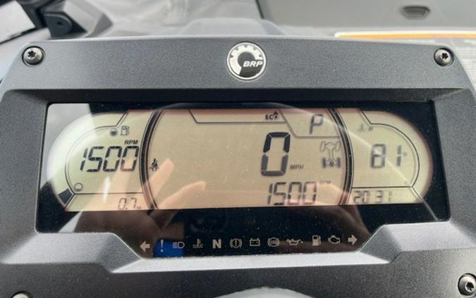 2025 Can-Am Commander MAX XT 1000R