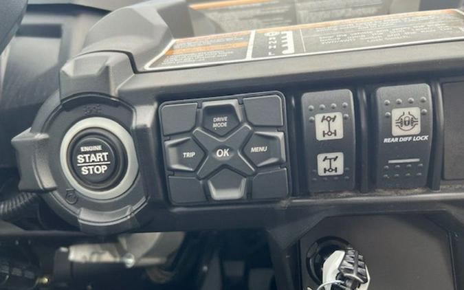 2025 Can-Am Commander MAX XT 1000R