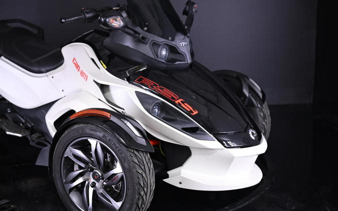 2014 Can-Am® Spyder® RS-S SE5
