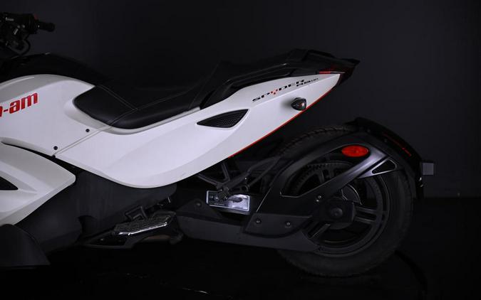 2014 Can-Am® Spyder® RS-S SE5