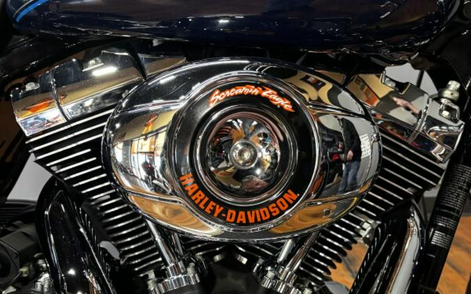 2011 Harley-Davidson® Road King® BLUE