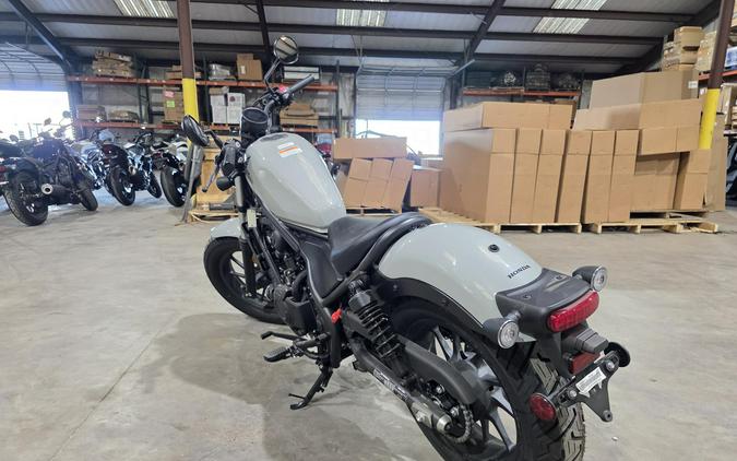 2026 Honda Rebel® 500 Base