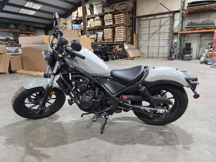 2026 Honda Rebel® 500 Base