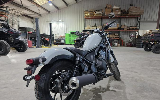 2026 Honda Rebel® 500 Base