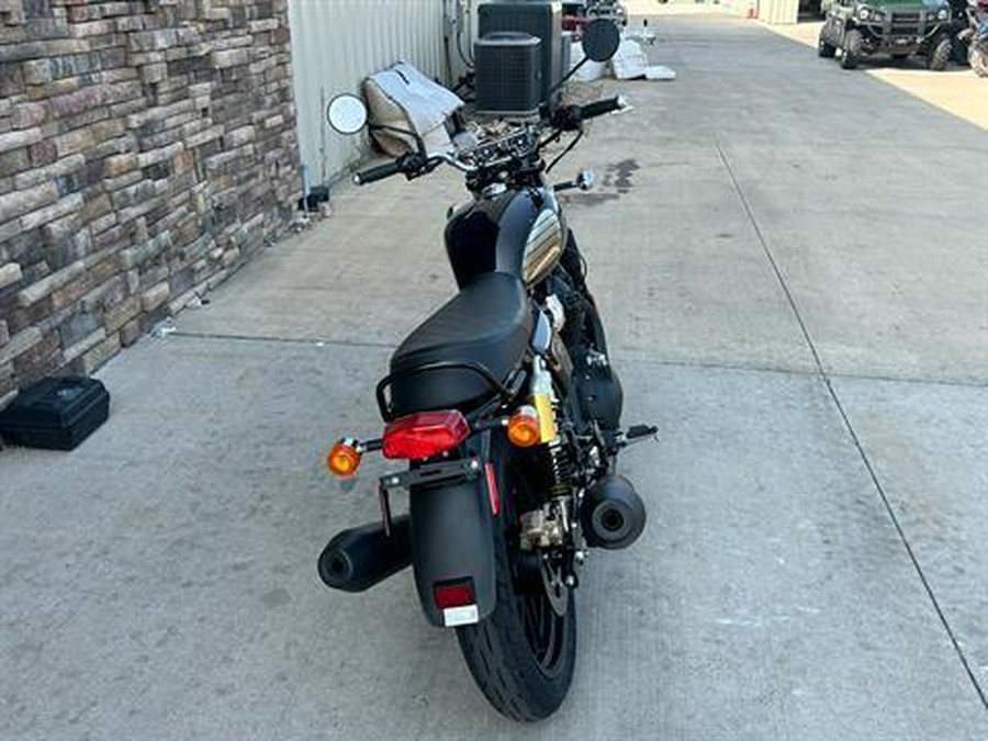 2024 Royal Enfield INT650