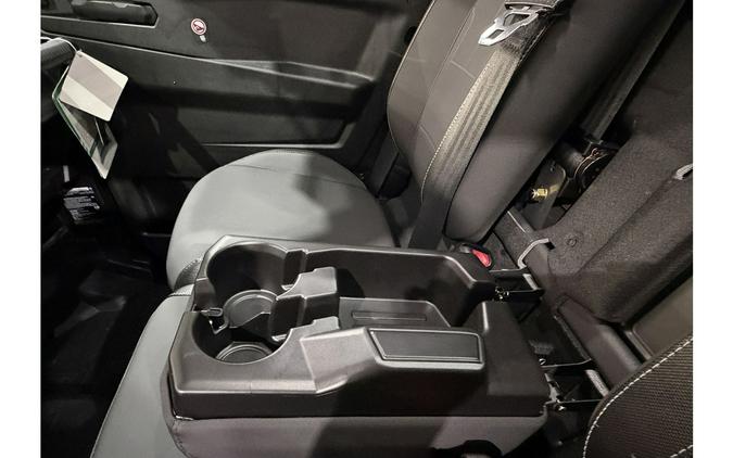 2026 Can-Am DEFENDER LIMITED HD11