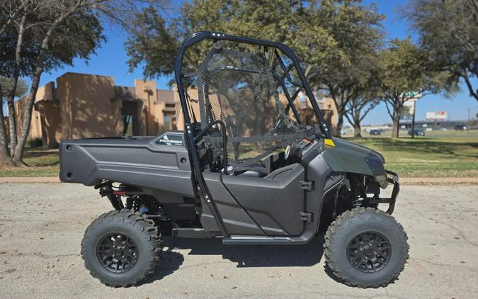 2026 Honda Pioneer 700-4 Deluxe
