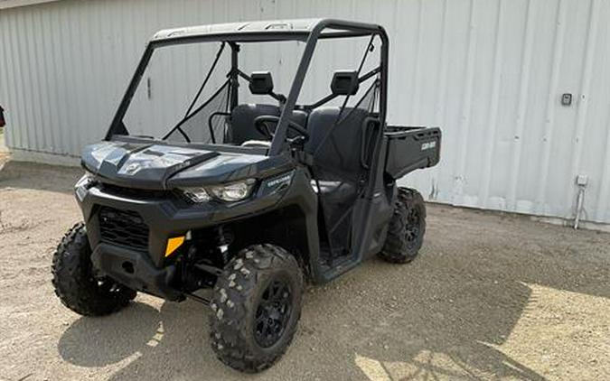 2026 Can-Am Defender DPS HD9
