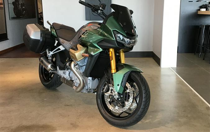 2023 Moto Guzzi V100 Mandello S