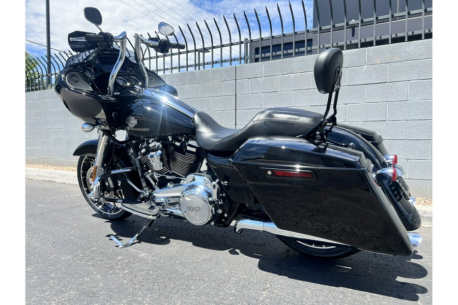2022 Harley-Davidson® Road Glide Special
