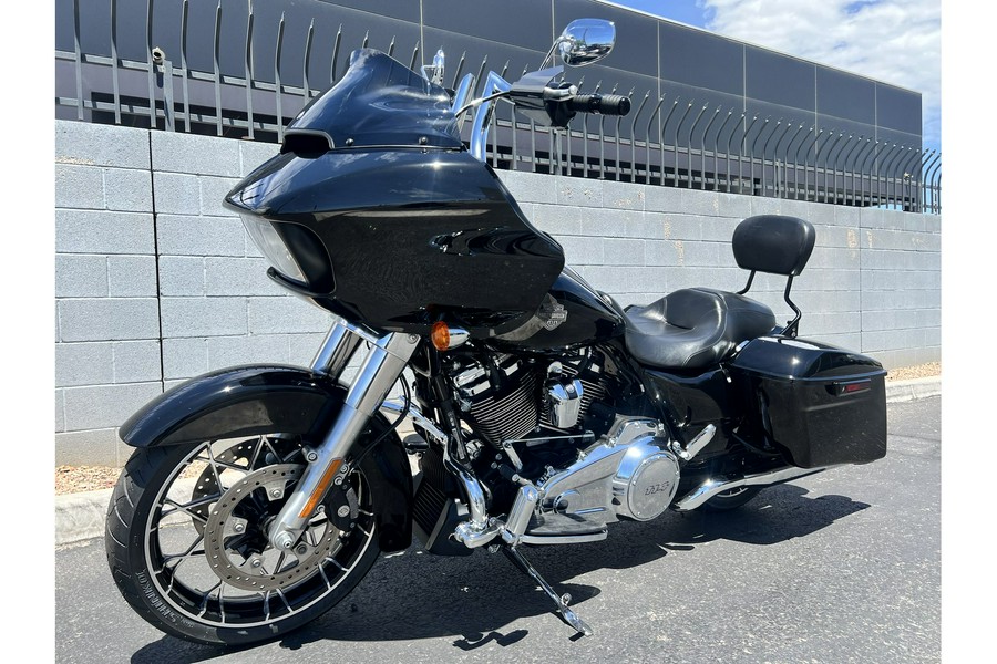 2022 Harley-Davidson® Road Glide Special
