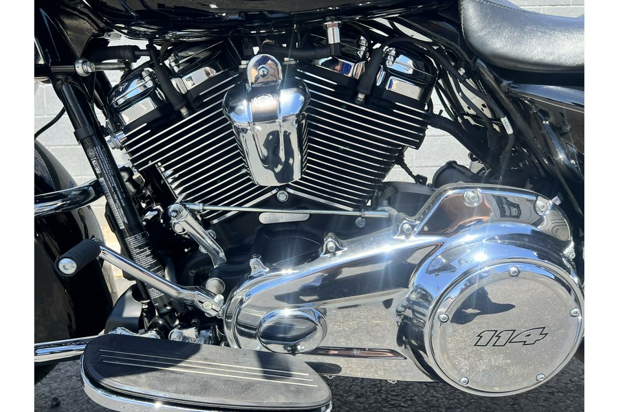 2022 Harley-Davidson® Road Glide Special