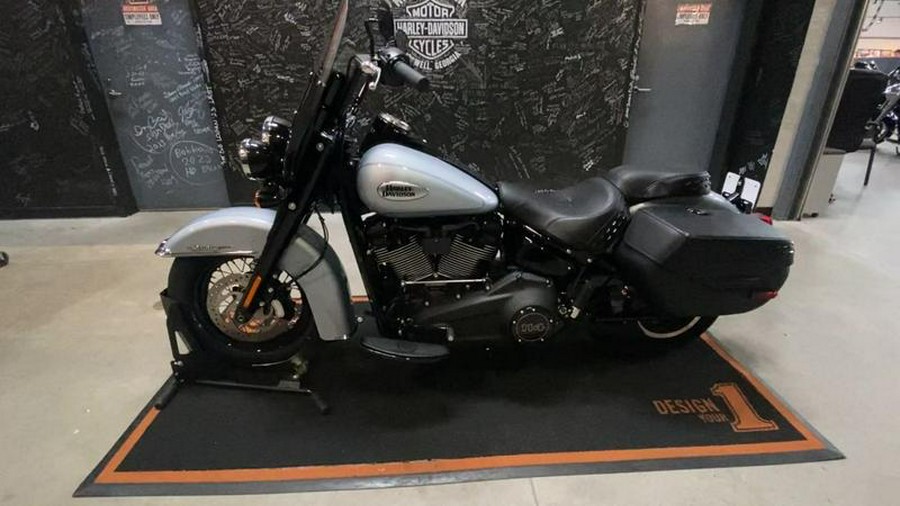 2024 Harley-Davidson® FLHCS - Heritage Classic