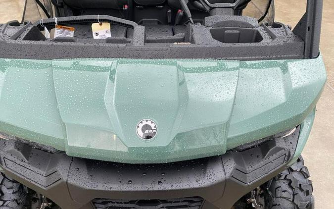 2026 Can-Am® Defender MAX HD7