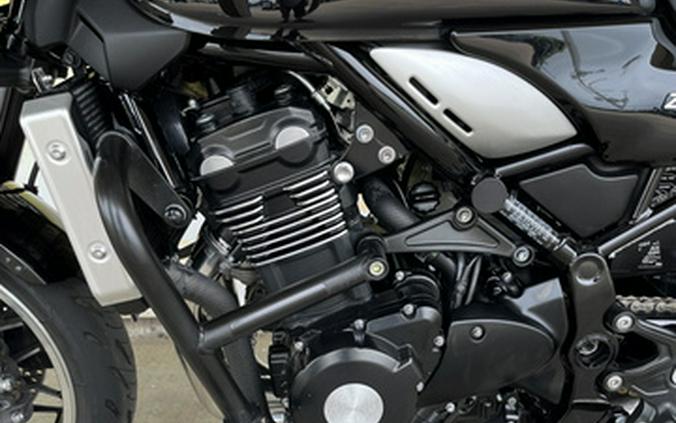 2023 Kawasaki Z900RS ABS