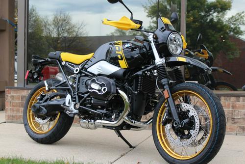 2021 BMW R nineT Pure Review: Option 719 Edition + Select Package