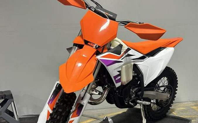 2024 KTM 125 XC