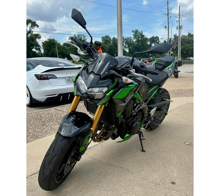 2024 Kawasaki Z900 SE ABS