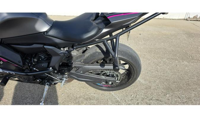 2024 YZF-R7 - Yamaha