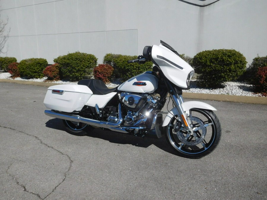 FLHX 2024 Street Glide®