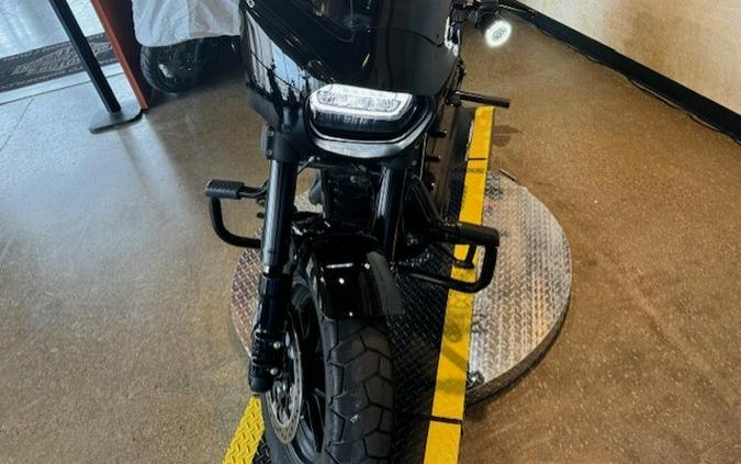 FXFBS 2022 Fat Bob 114