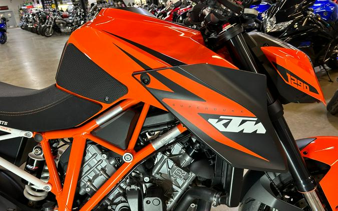 2015 KTM 1290 Super Duke R