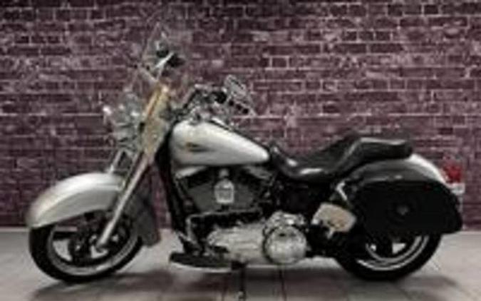 2014 Harley-Davidson® FLD - Dyna® Switchback™