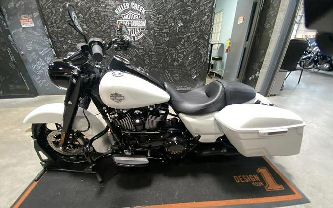 2024 Harley-Davidson® FLHRXS - Road King® Special