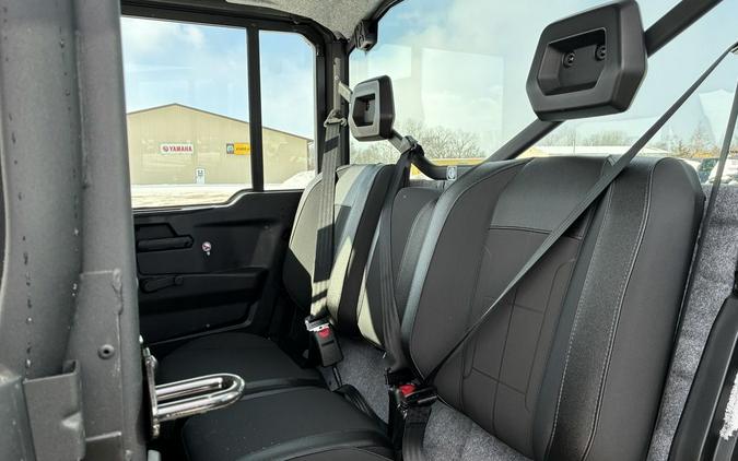 2026 Can-Am Defender MAX XT CAB HD11