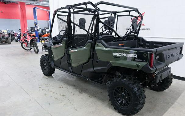 2023 Honda® Pioneer 1000-6 Deluxe Crew