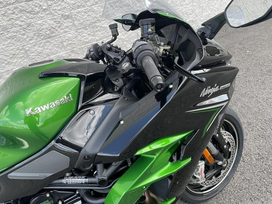 2023 Kawasaki Ninja H2® SX SE