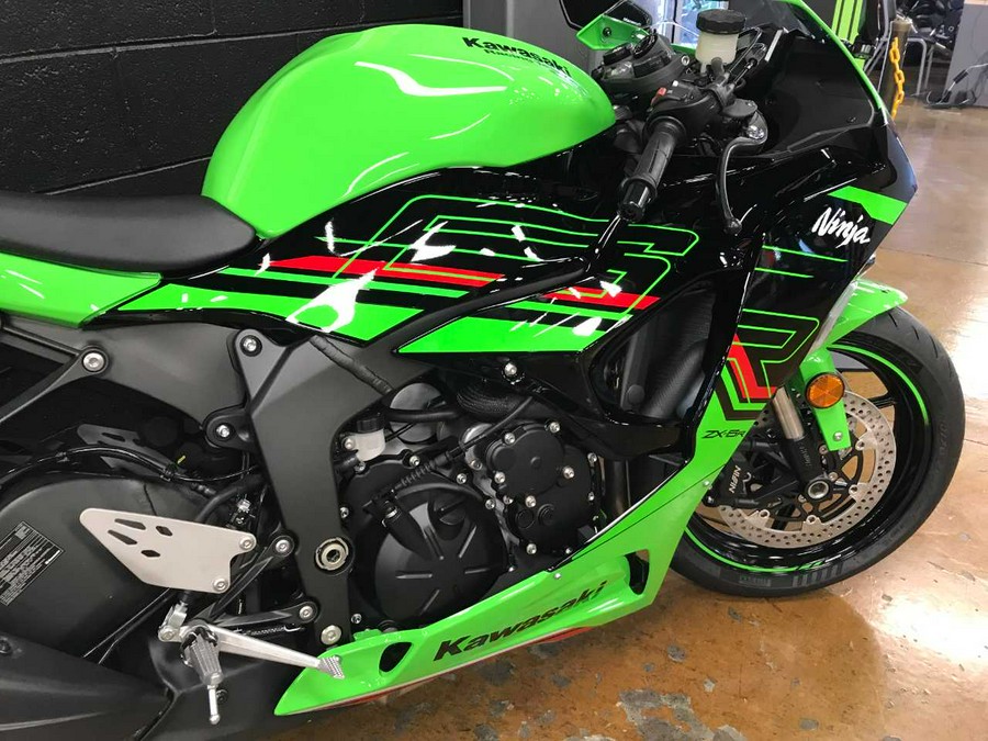 2024 KAWASAKI NINJA ZX-6R KRT EDITION