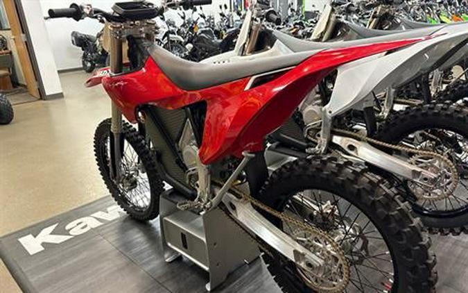 2025 Stark Varg MX 1.2 60 hp