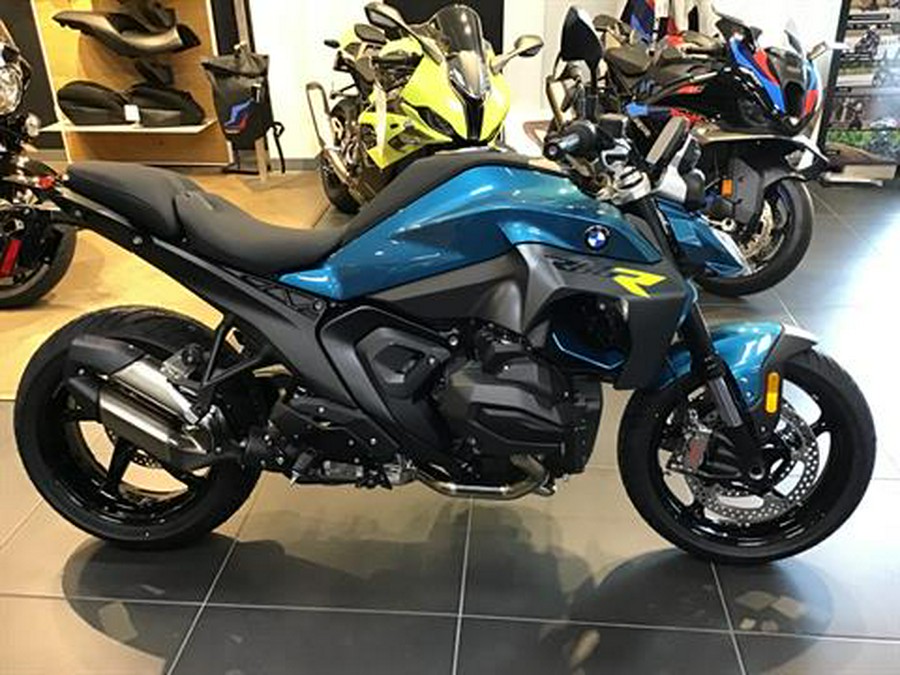 2026 BMW R 1300 R